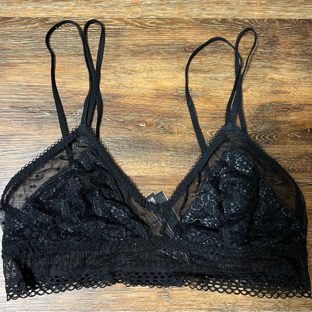 Sexy Victoria’s Secret Black Lace Swiss Dot Bralette Bra Medium M